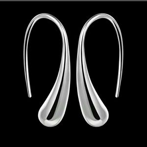 Earrings 925 Silver Plated water drop style.